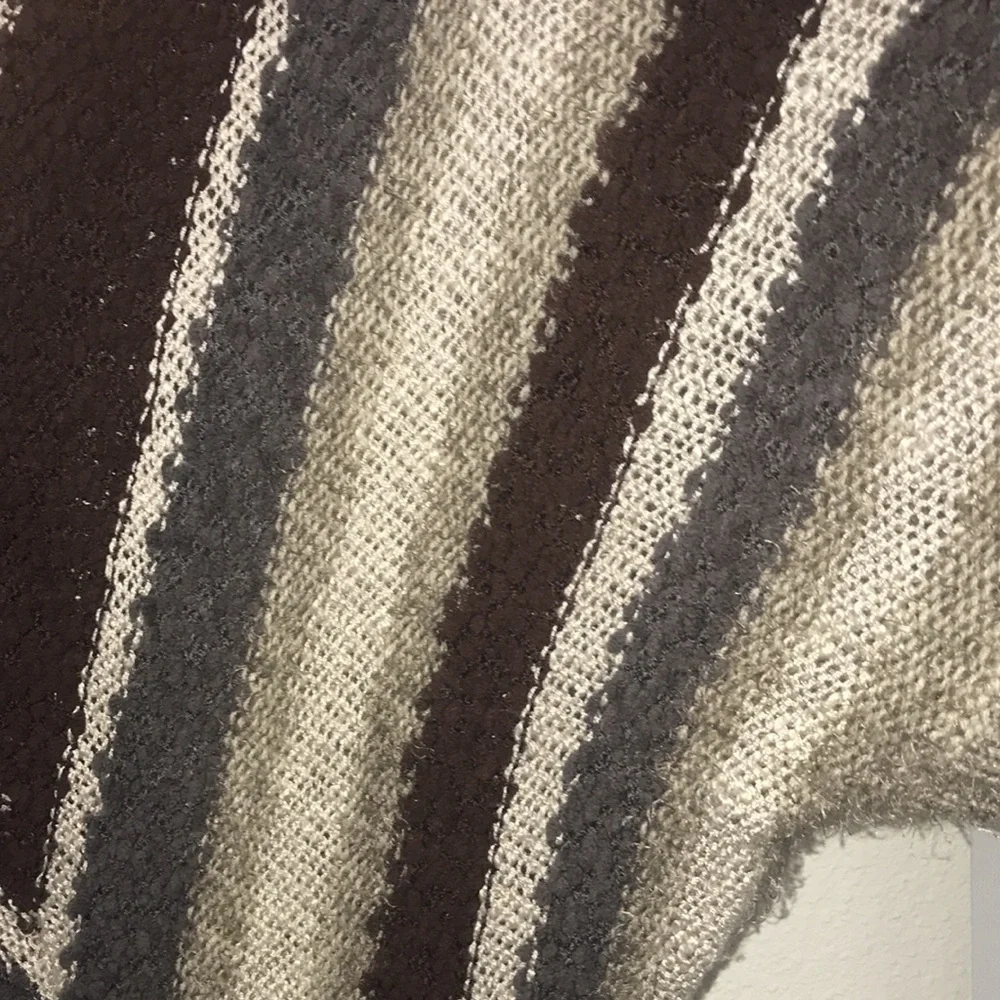 Vertigo Poncho Knit Sweater Oversized Small Retro Vintage V-Pattern Brown Gray - Picture 6 of 11